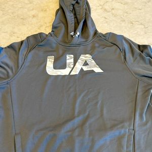 Under Armour Hoodie